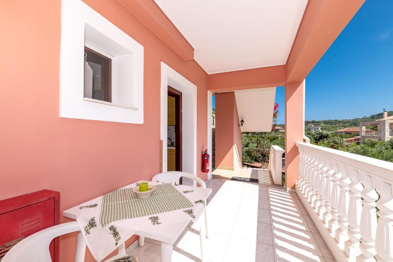 Arazzo Apartments Vasilikí Екстериор снимка