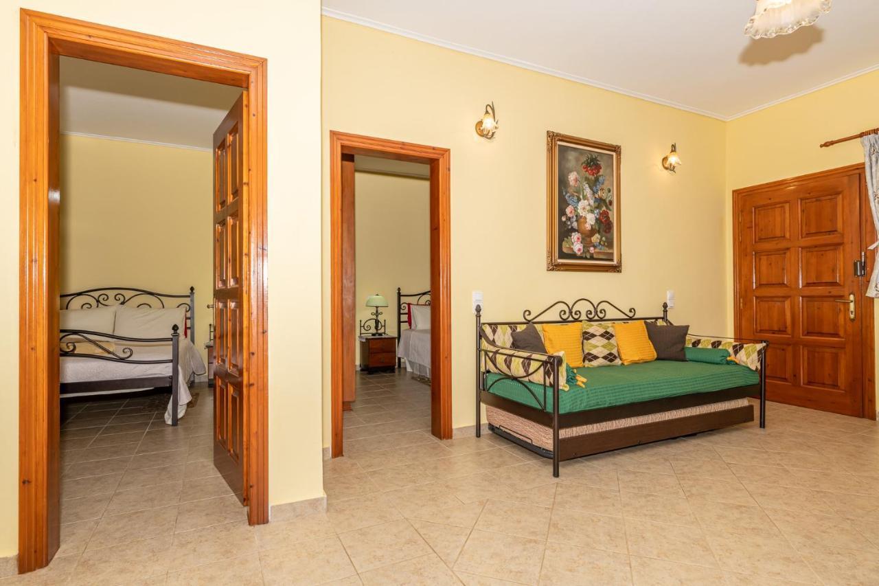 Arazzo Apartments Vasilikí Екстериор снимка
