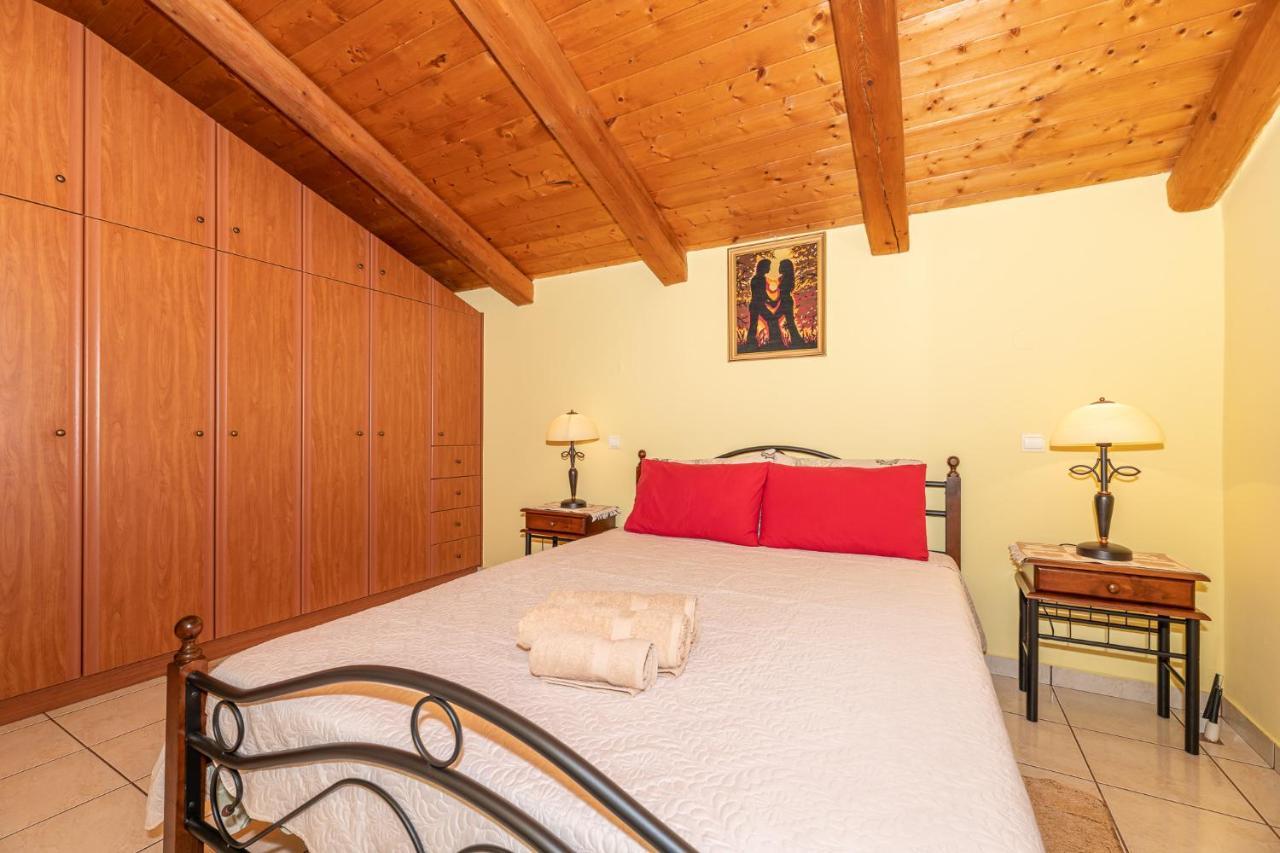 Arazzo Apartments Vasilikí Екстериор снимка