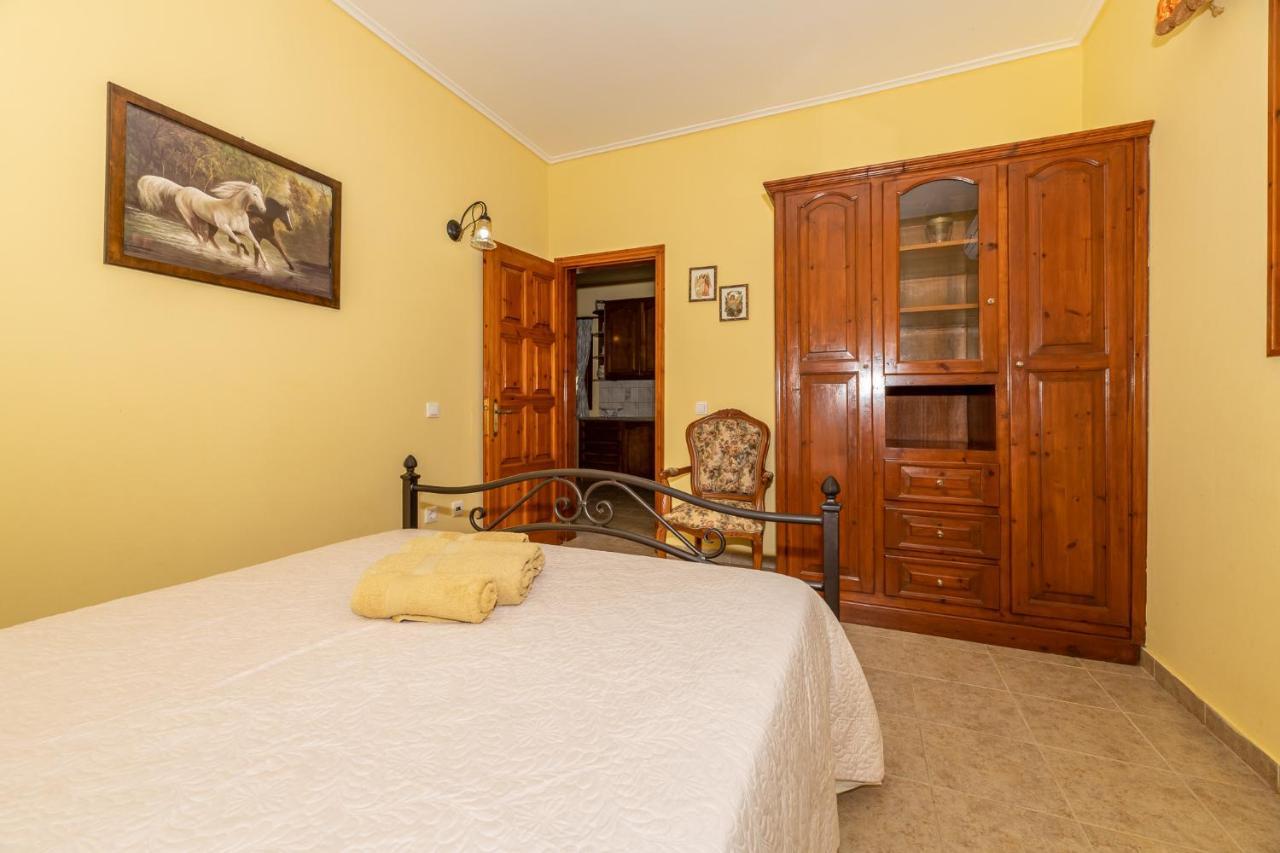 Arazzo Apartments Vasilikí Екстериор снимка