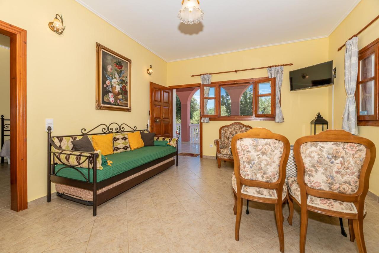 Arazzo Apartments Vasilikí Екстериор снимка