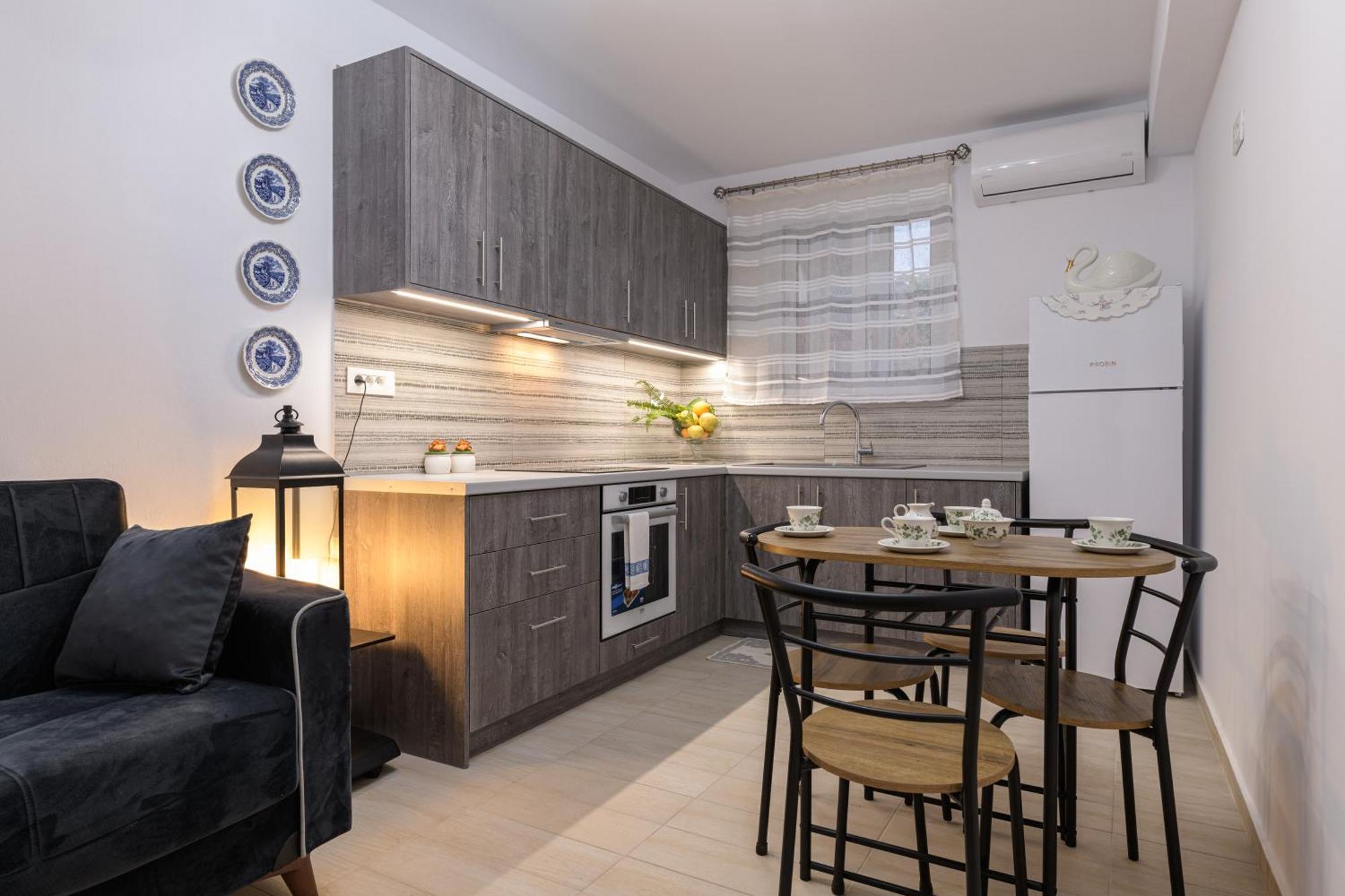 Arazzo Apartments Vasilikí Екстериор снимка