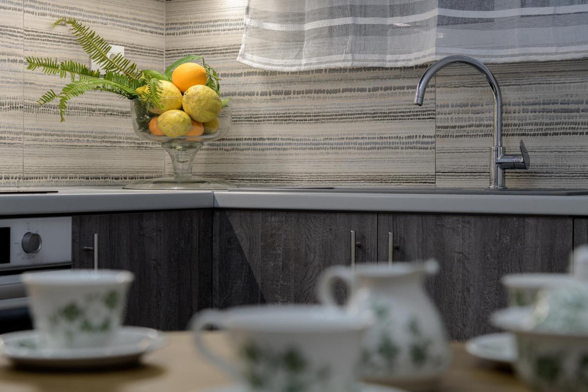 Arazzo Apartments Vasilikí Екстериор снимка