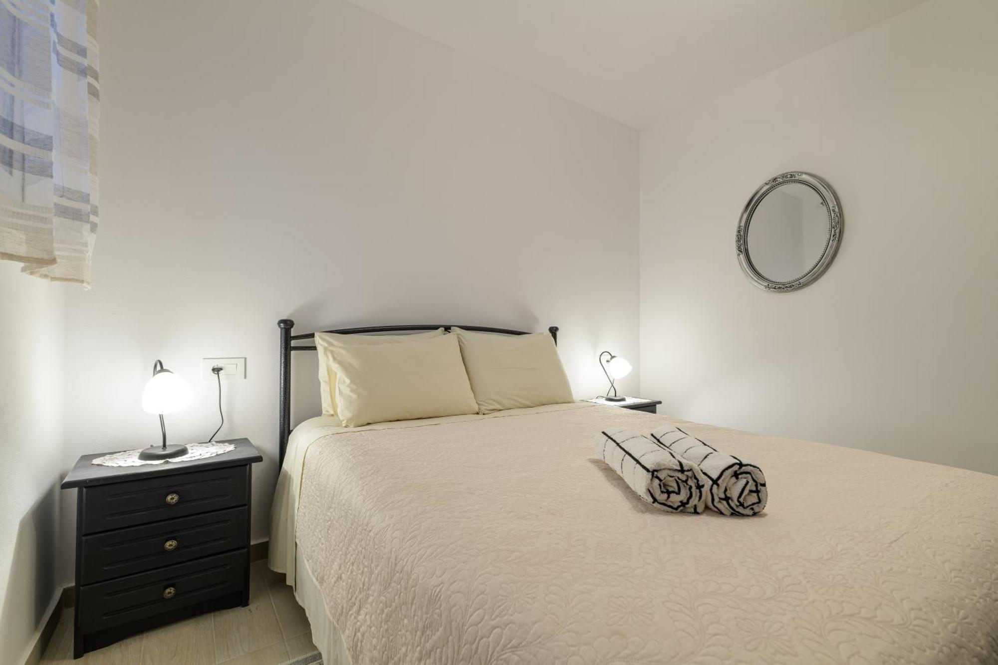 Arazzo Apartments Vasilikí Екстериор снимка
